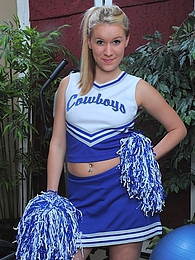 Teens4Free presents: Cheerleader Kristi Kay drops pompoms and gets naked
